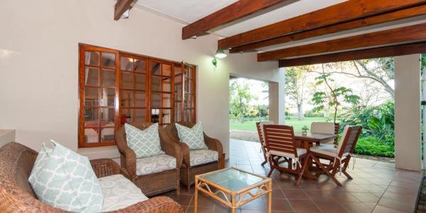 Lupus Den Country House B&B Sunland Екстер'єр фото